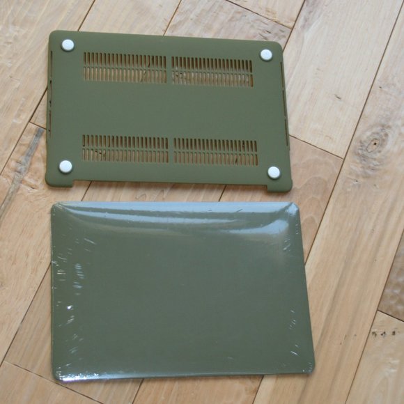 Green Hard Shell Case for laptop - Picture 1 of 5